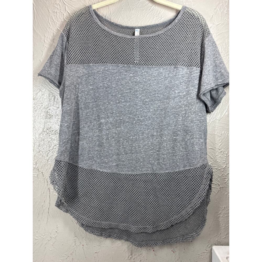 Free‎ People Movement Hourglass Gray Mesh Panel Short Sleeve T-shirt Top Small